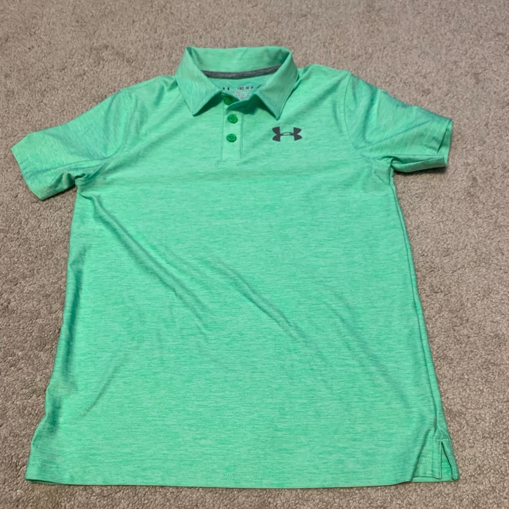 UA Boys golf shirt Youth Medium